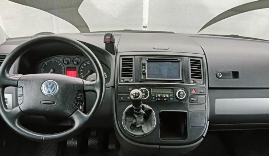 Продам Volkswagen Multivan 2006 года в г. Дубно, Ровенская область