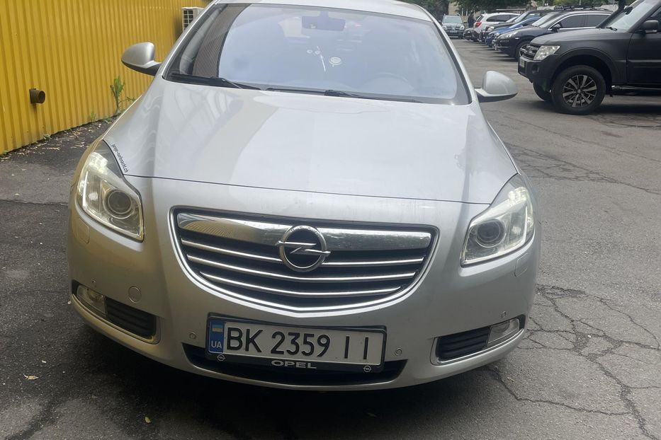 Продам Opel Insignia 2010 года в Киеве
