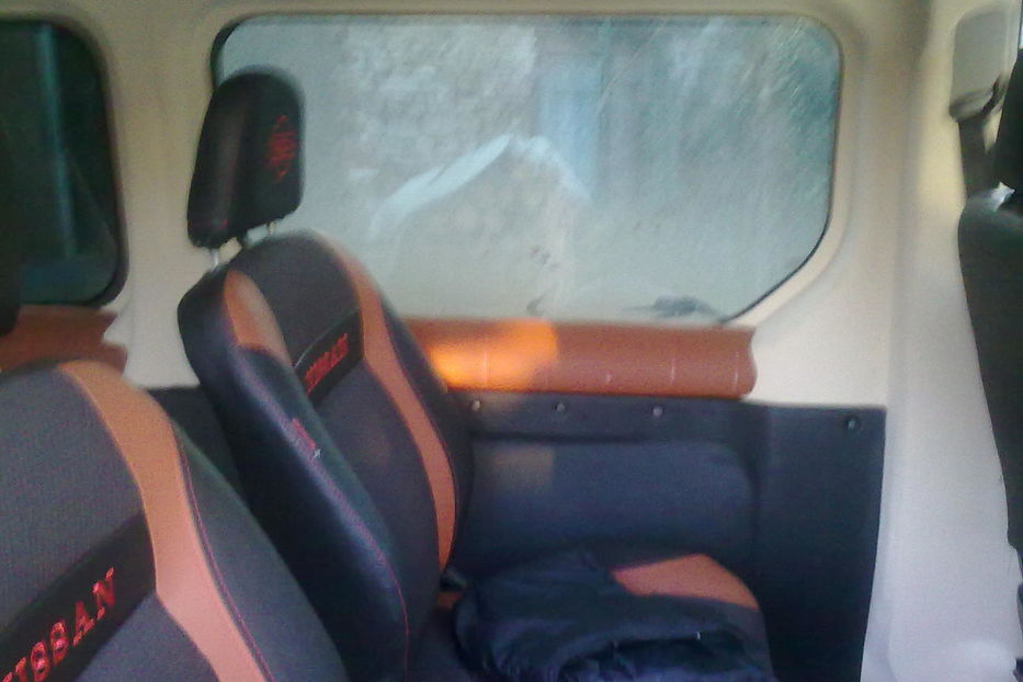 Продам Nissan Primastar пасс. 2004 года в Черновцах