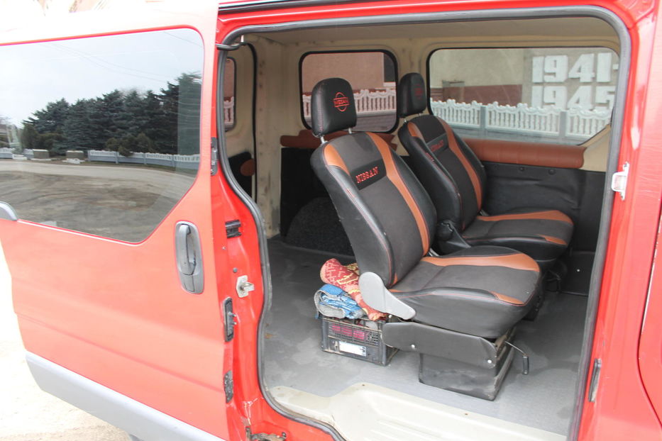 Продам Nissan Primastar пасс. 2004 года в Черновцах