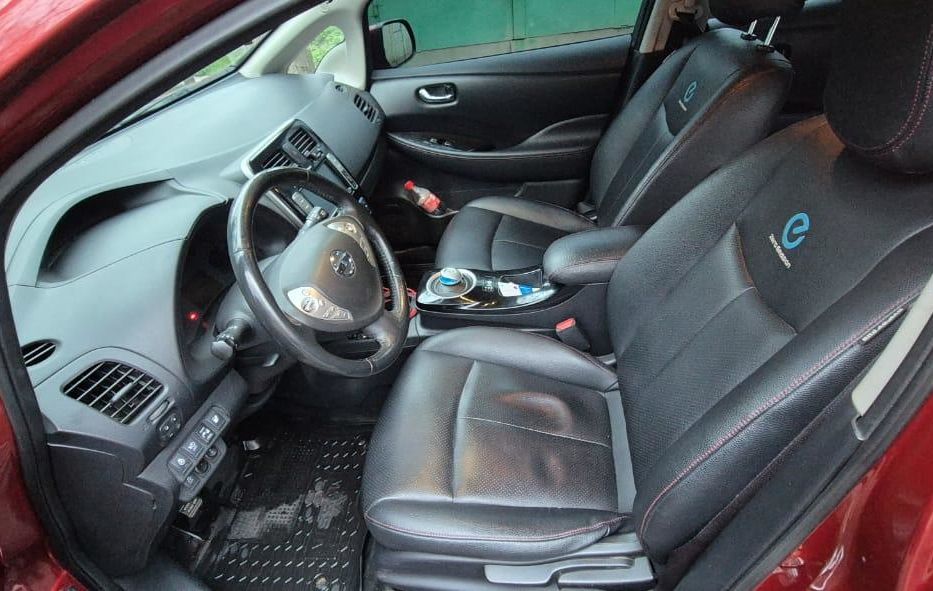 Продам Nissan Leaf 2015 года в Одессе