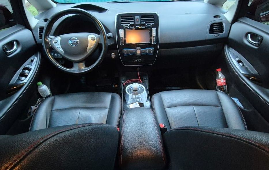 Продам Nissan Leaf 2015 года в Одессе
