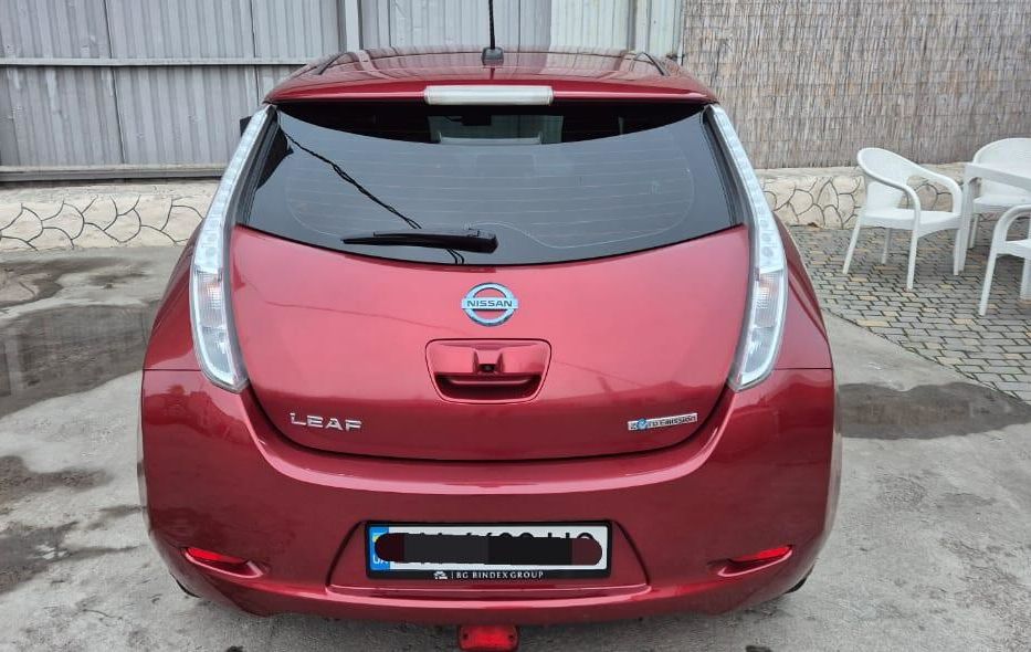 Продам Nissan Leaf 2015 года в Одессе