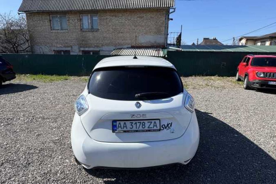 Продам Renault Zoe 2015 года в Киеве