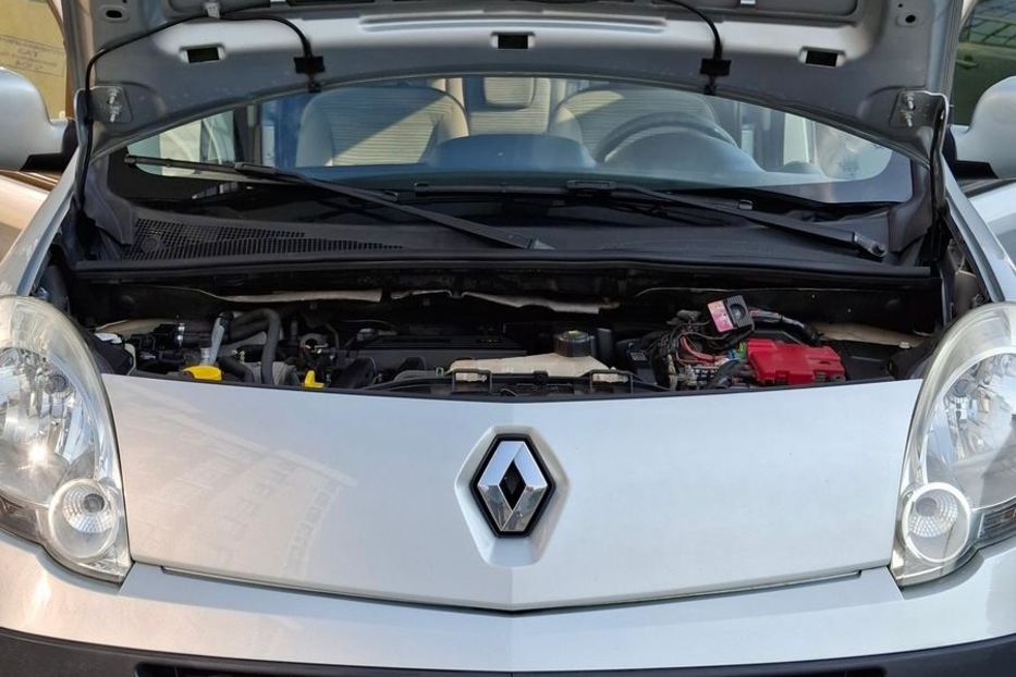 Продам Renault Kangoo пасс. 1.6MPI LPG CRUISE Privilеge 2012 года в Луцке
