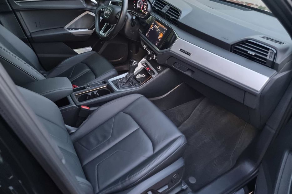 Продам Audi Q3 S Line 2021 года в Одессе