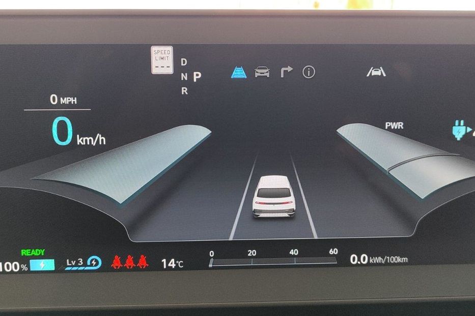 Продам Hyundai Ioniq 5  SEL 2023 года в Киеве