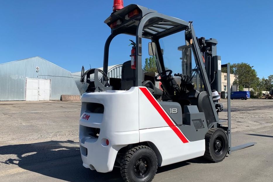 Продам Nissan FG навантажувач з кабіною та позиціонером вил 2018 года в Полтаве