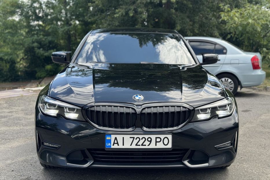 Продам BMW 320 G20 2019 года в Днепре