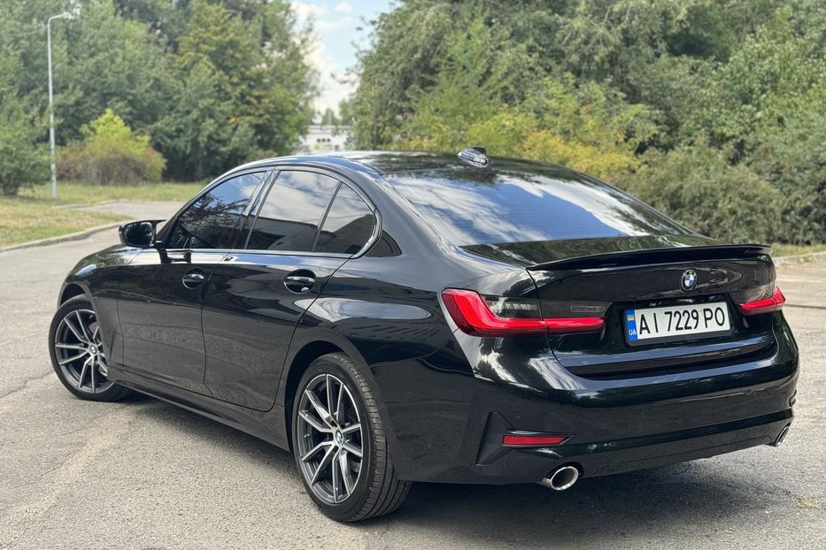 Продам BMW 320 G20 2019 года в Днепре