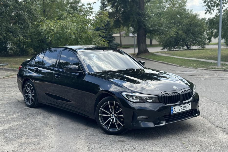 Продам BMW 320 G20 2019 года в Днепре
