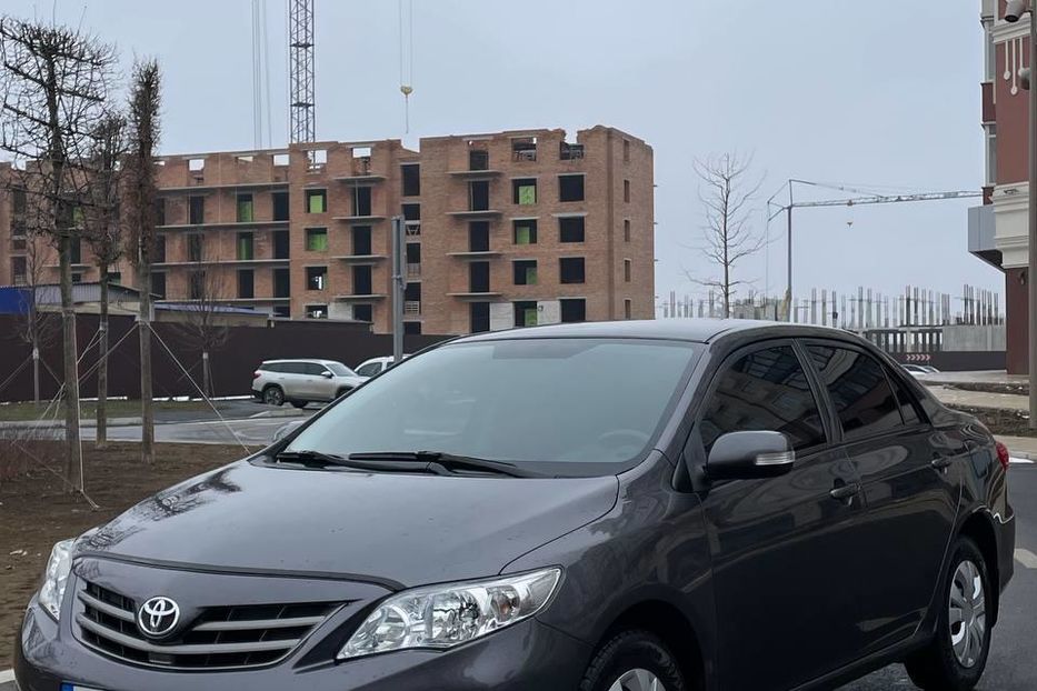 Продам Toyota Corolla 2011 года в г. Умань, Черкасская область