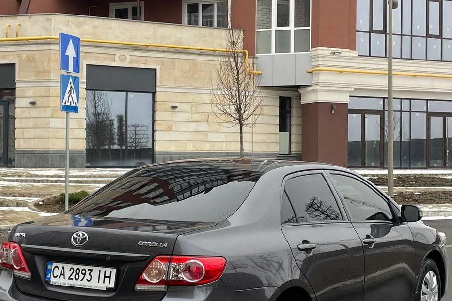 Продам Toyota Corolla 2011 года в г. Умань, Черкасская область