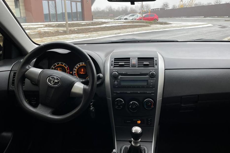 Продам Toyota Corolla 2011 года в г. Умань, Черкасская область