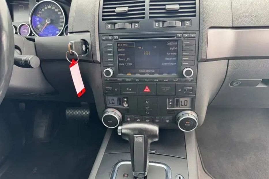 Продам Volkswagen Touareg Для ЗСУ рассрочка  2006 года в Харькове