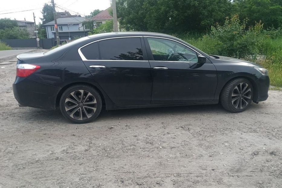 Продам Honda Accord спорт 2013 года в Киеве