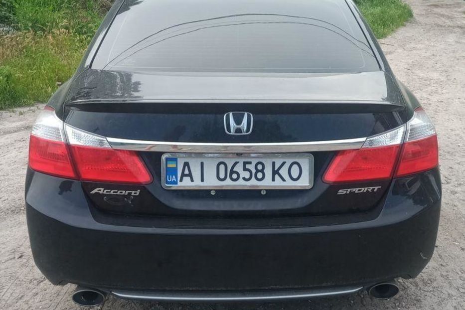 Продам Honda Accord спорт 2013 года в Киеве