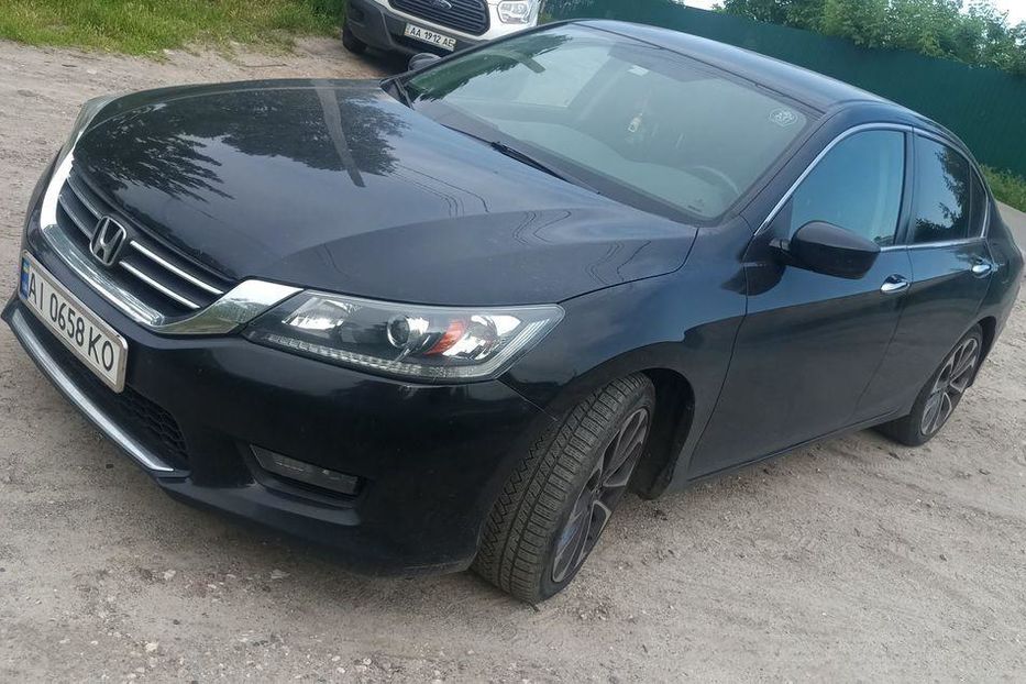 Продам Honda Accord спорт 2013 года в Киеве
