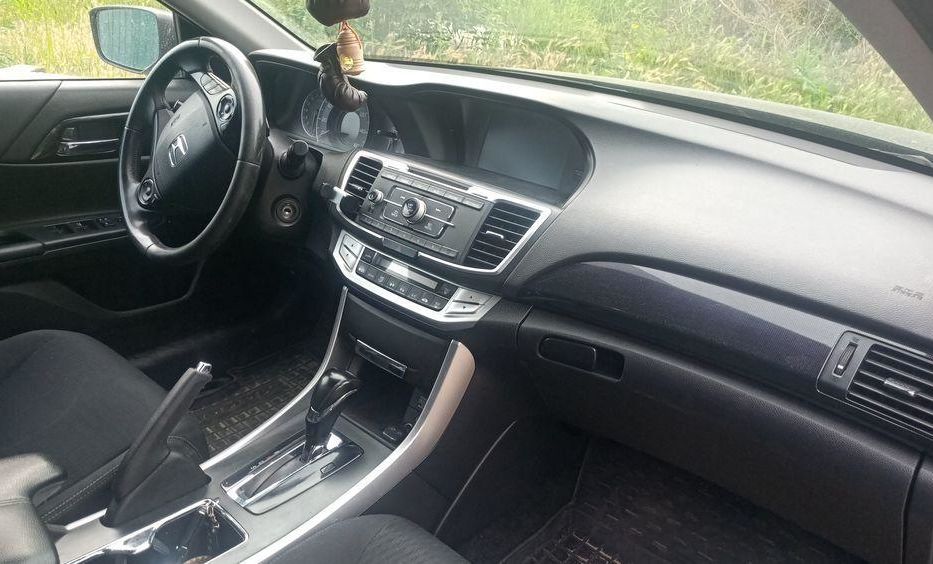 Продам Honda Accord спорт 2013 года в Киеве