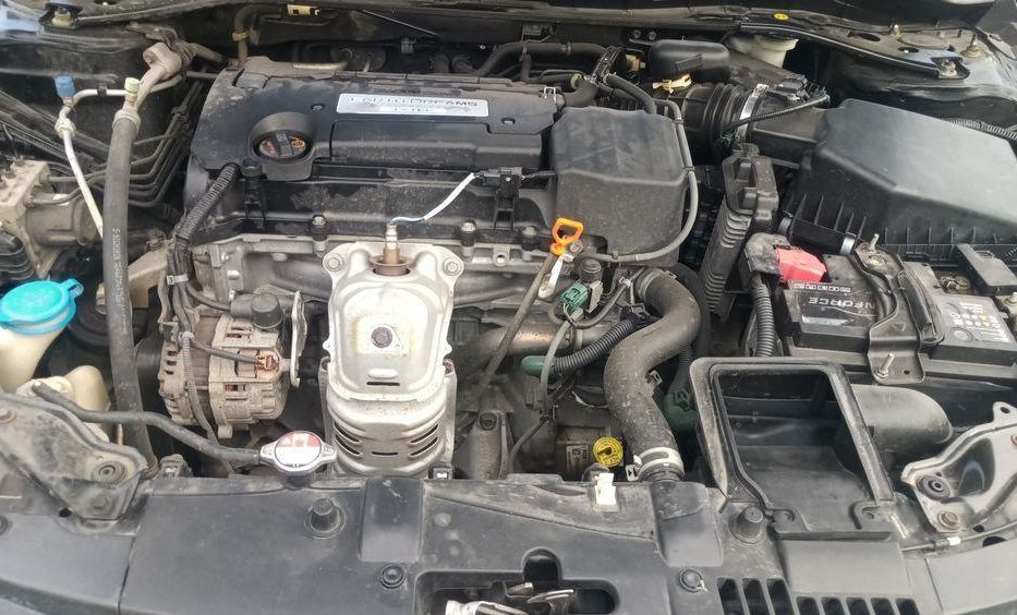 Продам Honda Accord спорт 2013 года в Киеве