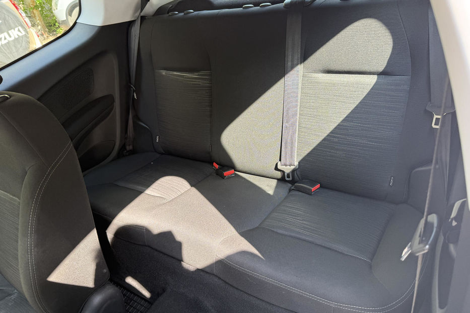 Продам Peugeot 208 2016 года в Киеве