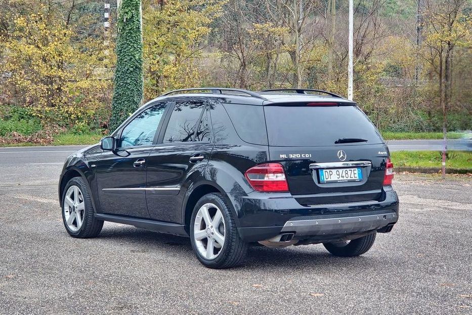 Продам Mercedes-Benz ML 320 2008 года в г. Хмельник, Винницкая область