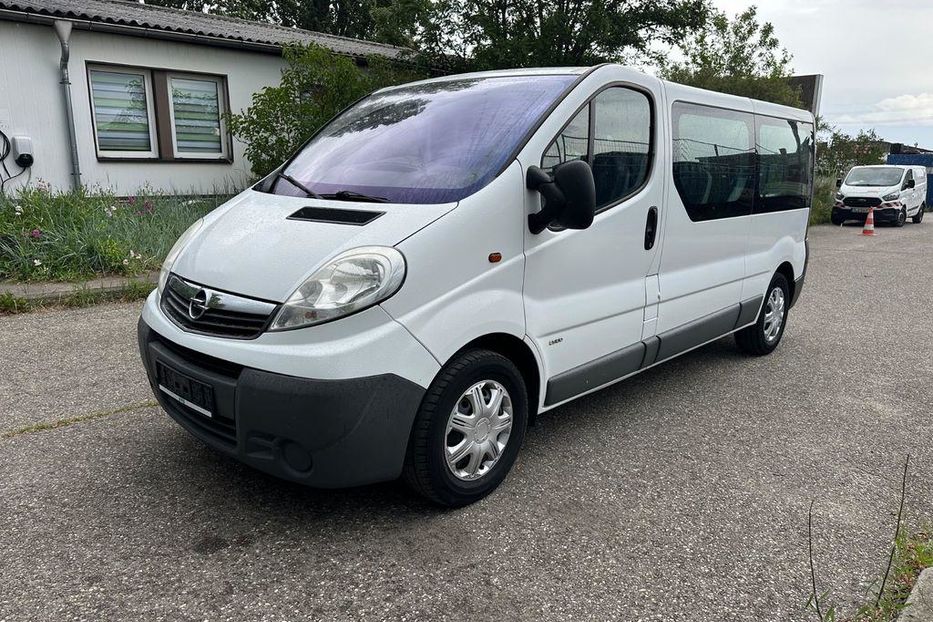 Продам Opel Vivaro пасс. 2009 года в Днепре
