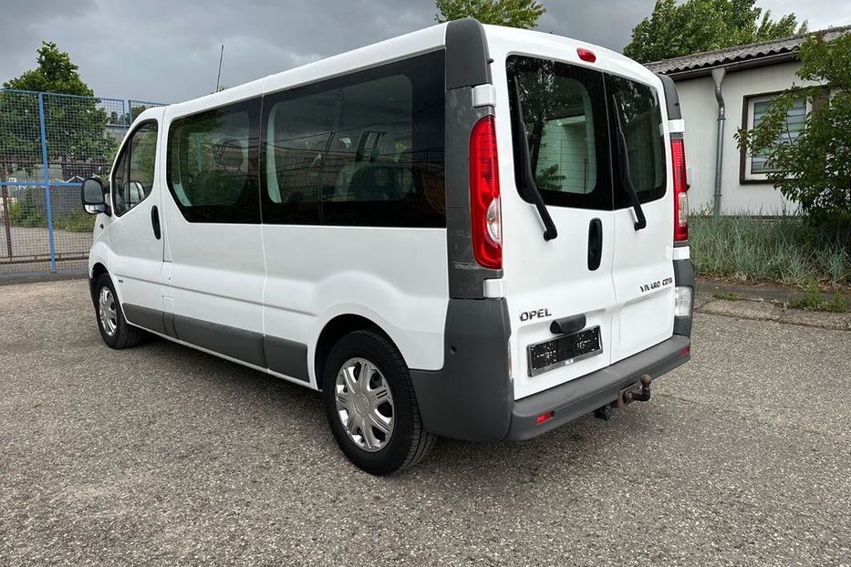 Продам Opel Vivaro пасс. 2009 года в Днепре