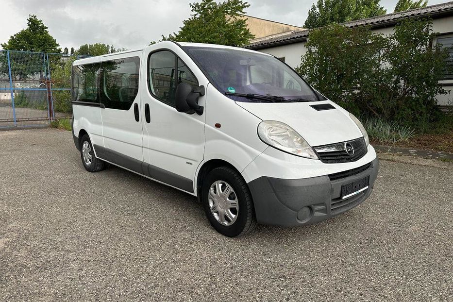 Продам Opel Vivaro пасс. 2009 года в Днепре