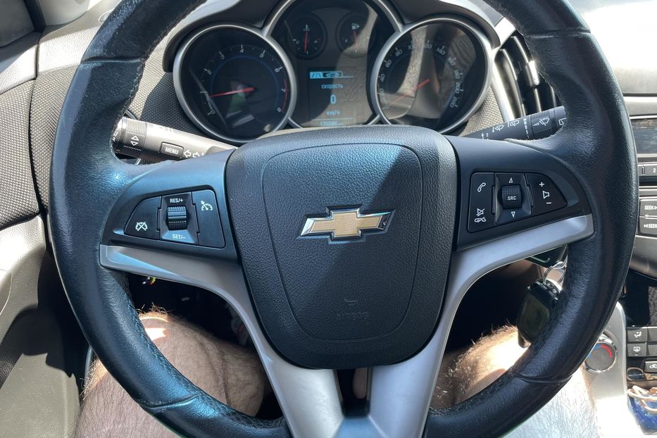Продам Chevrolet Cruze 2014 года в Киеве