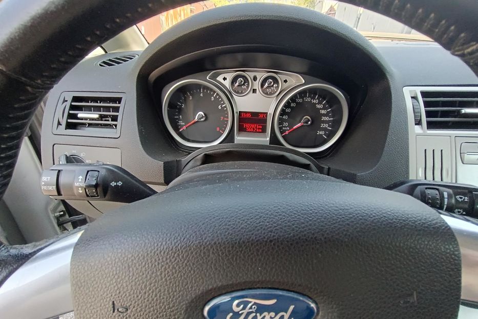 Продам Ford C-Max Titanium 2009 года в Киеве