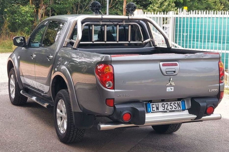 Продам Mitsubishi L 200 2009 года в Луцке