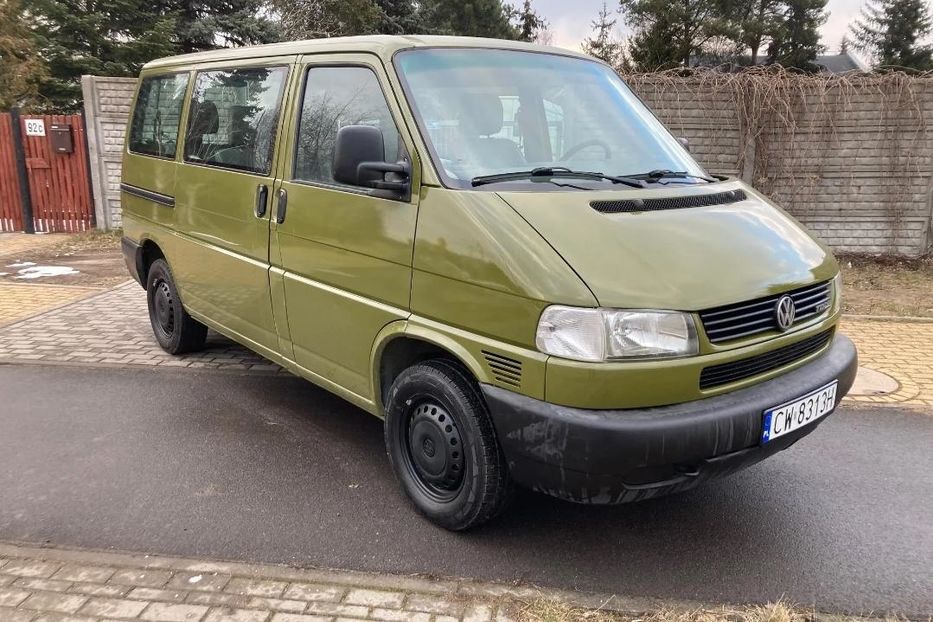 Продам Volkswagen T4 (Transporter) пасс. 2002 года в Харькове