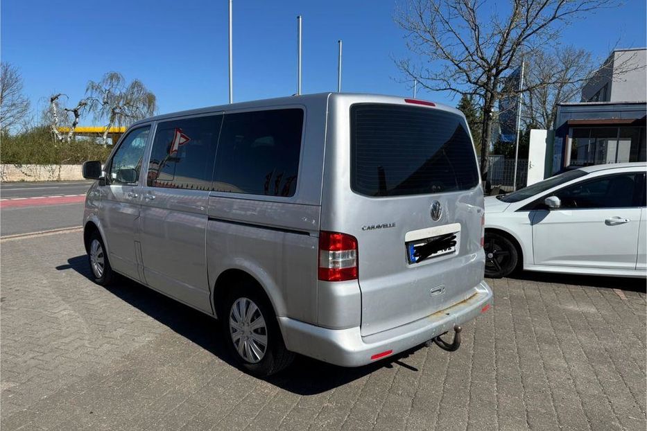 Продам Volkswagen T5 (Transporter) пасс. 2006 года в Луцке