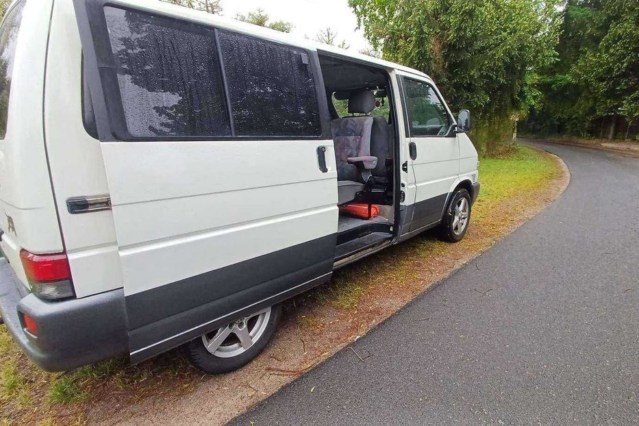 Продам Volkswagen T5 (Transporter) пасс. 1996 года в Сумах