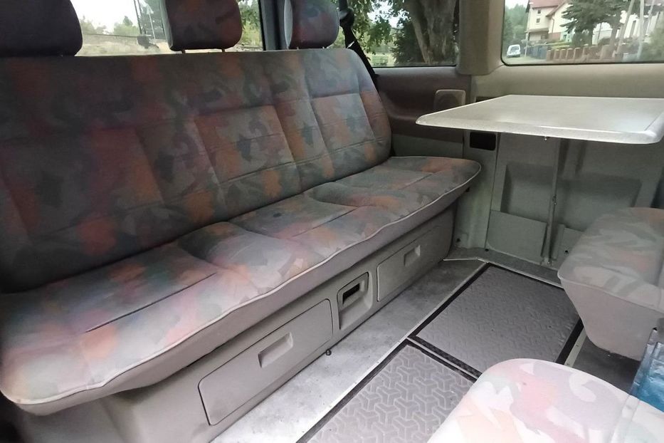 Продам Volkswagen T5 (Transporter) пасс. 1996 года в Сумах