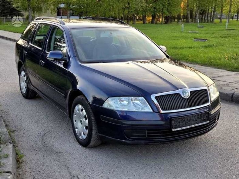 Продам Skoda Octavia 2003 года в Харькове