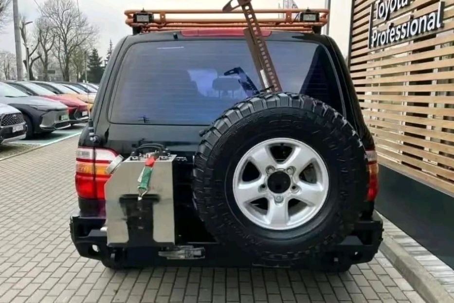 Продам Toyota Land Cruiser 100 2003 года в Киеве
