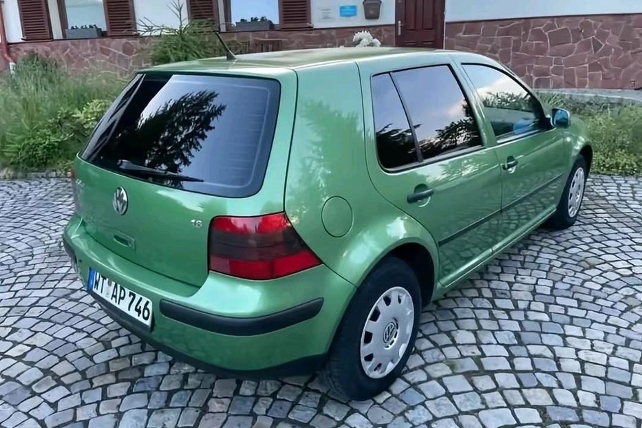 Продам Volkswagen Golf IV 2004 года в Киеве