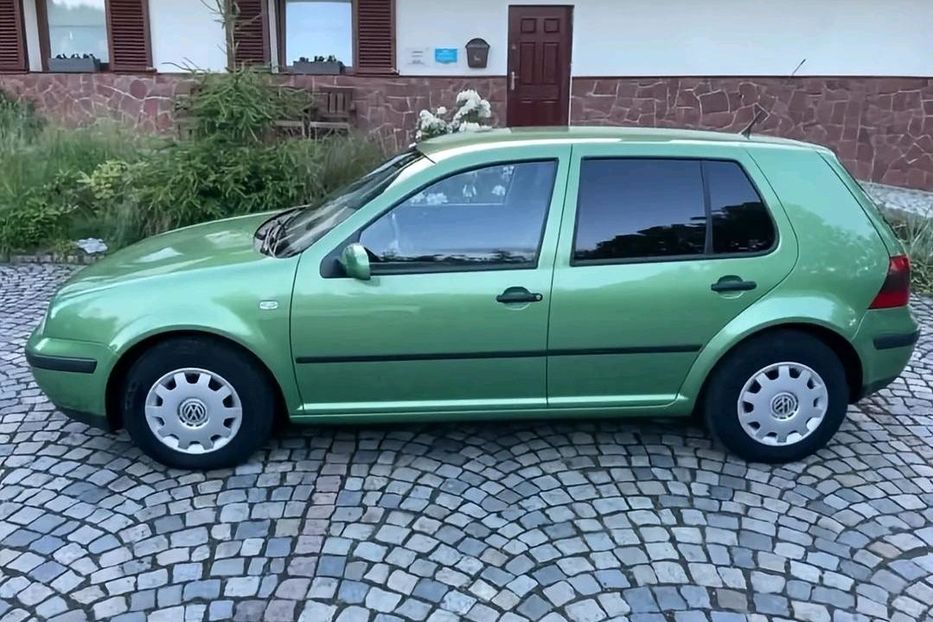 Продам Volkswagen Golf IV 2004 года в Киеве