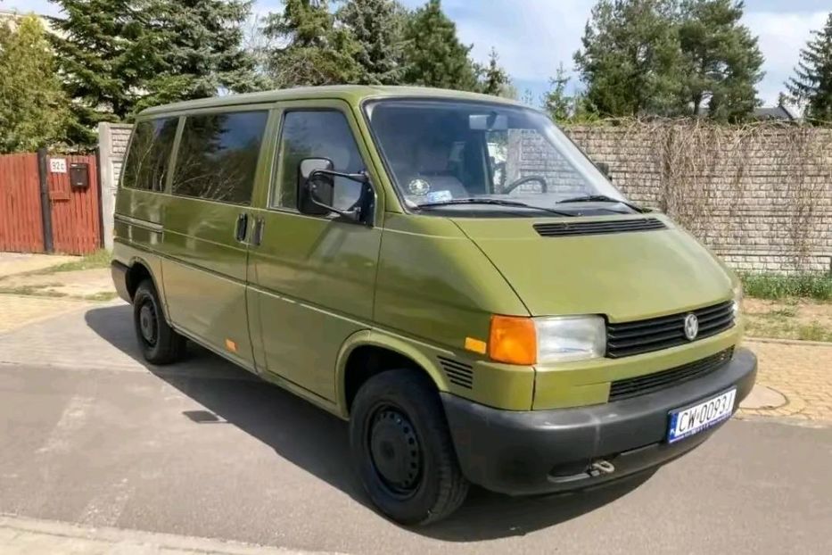 Продам Volkswagen T4 (Transporter) пасс. 2002 года в Днепре