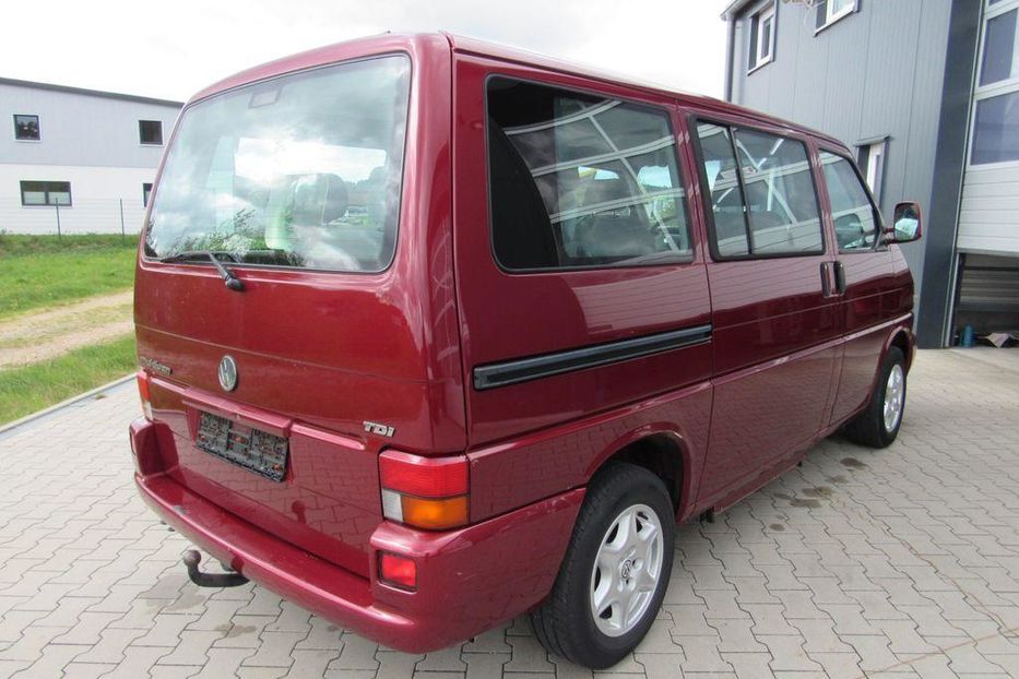 Продам Volkswagen T4 (Transporter) пасс. 2002 года в г. Краматорск, Донецкая область