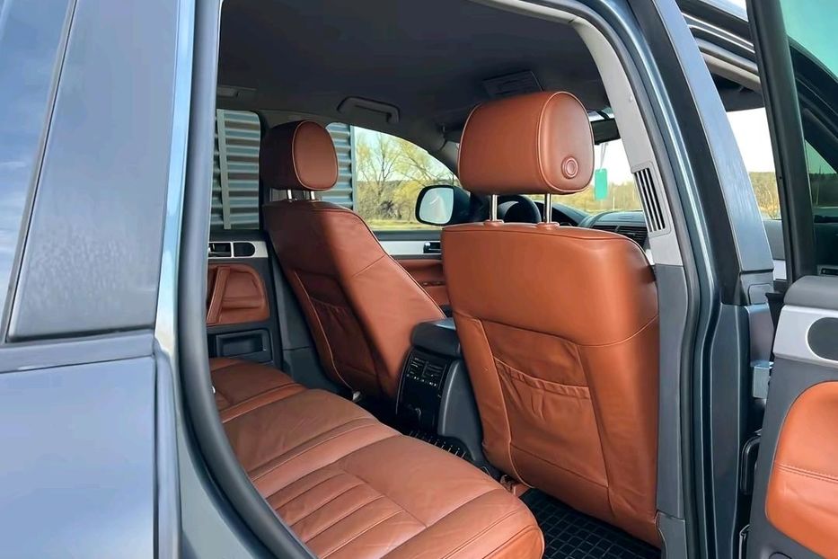 Продам Volkswagen Touareg 2006 года в Львове