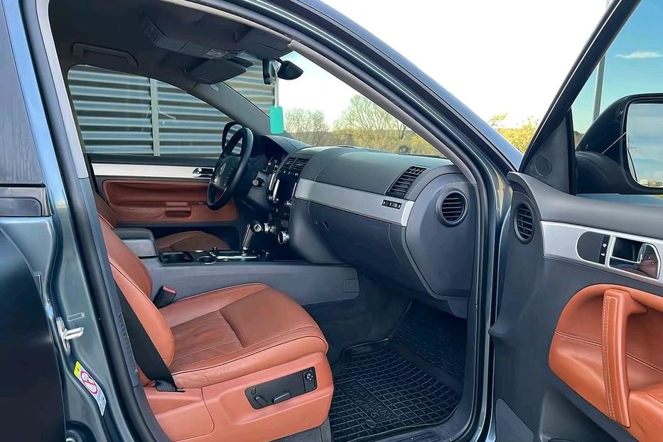 Продам Volkswagen Touareg 2006 года в Львове