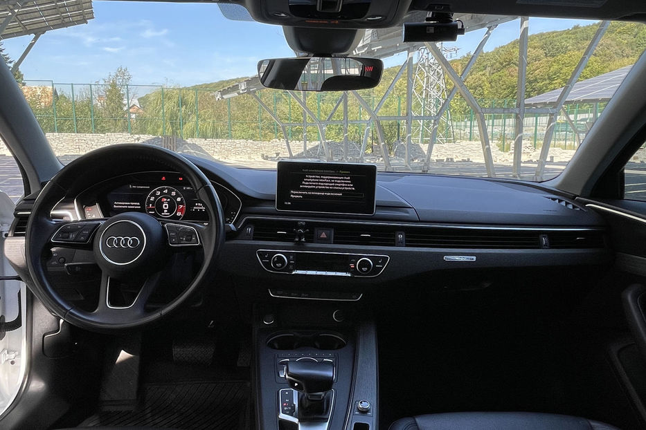 Продам Audi A4 Premium S-line 2016 года в Львове