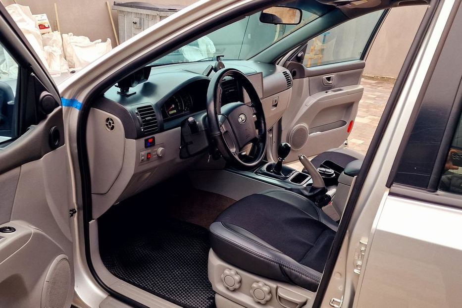 Продам Kia Sorento 2008 года в Запорожье