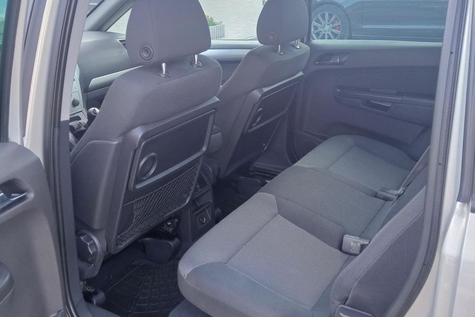 Продам Opel Zafira 2009 года в г. Новоград-Волынский, Житомирская область