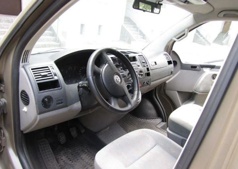 Продам Volkswagen Multivan 2008 года в Сумах