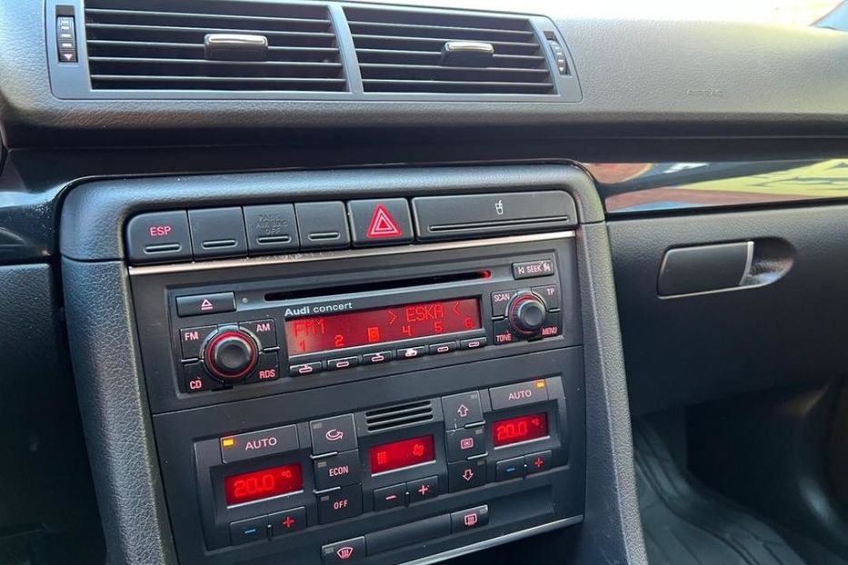 Продам Audi A4 2006 года в Харькове