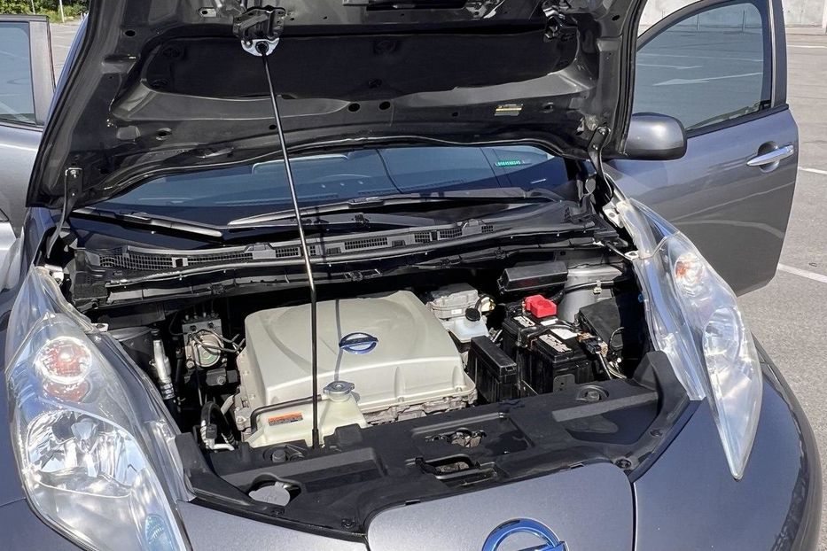 Продам Nissan Leaf електро 2015 года в Киеве